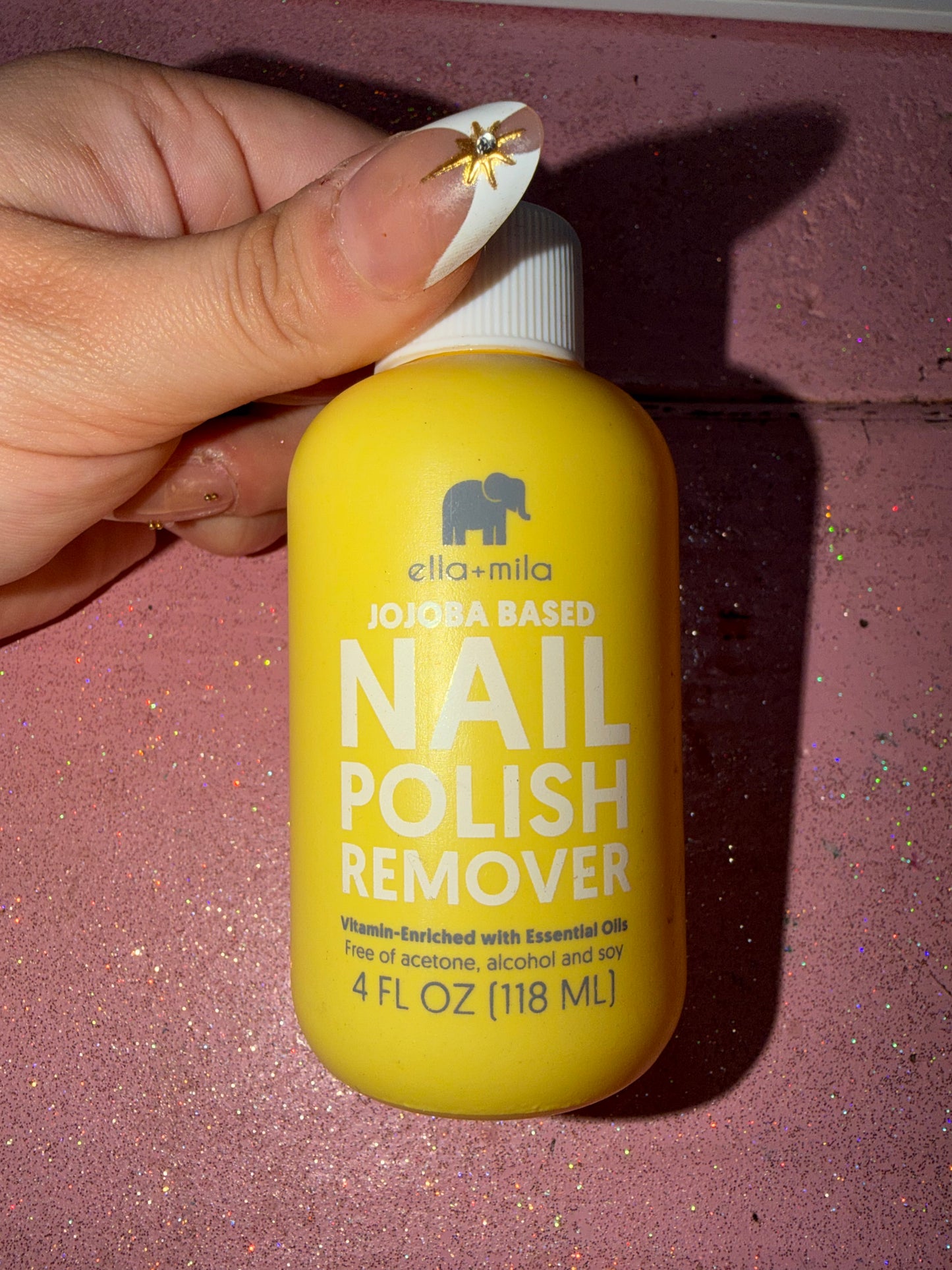 Vitamin nail polish remover