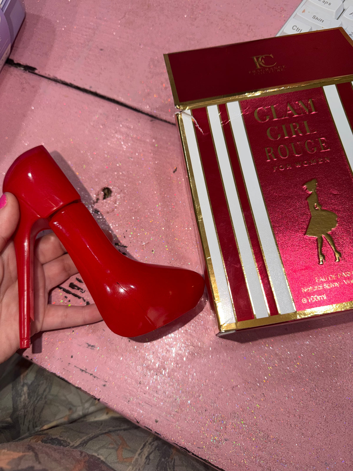 Glam girl perfume