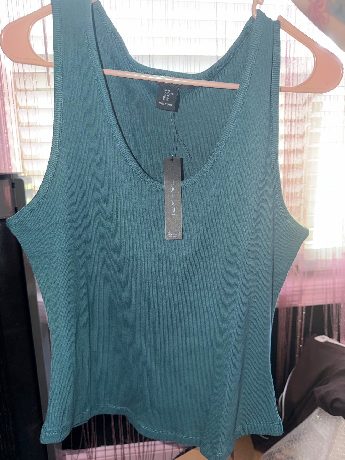 Double layered teal tank (XL)