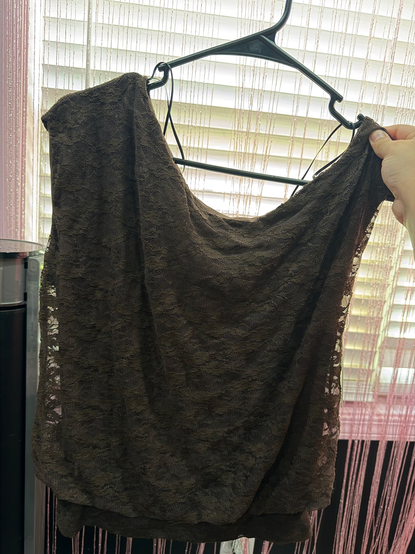 Brown lace top (L)