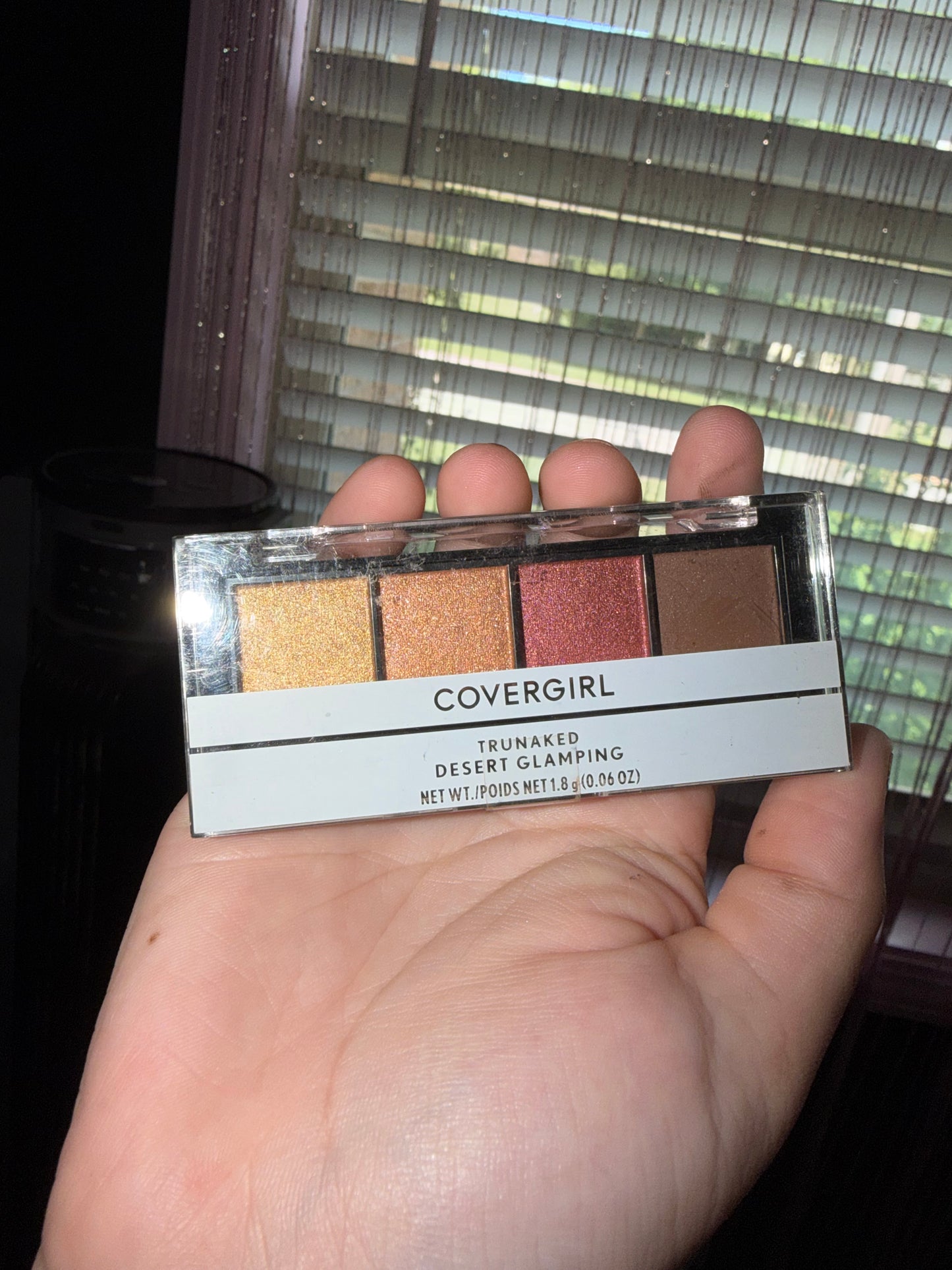 Cover girl eyeshadow palette
