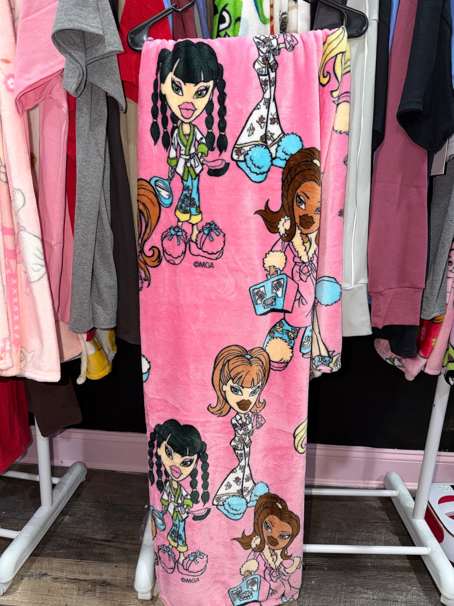 Bratz blanket