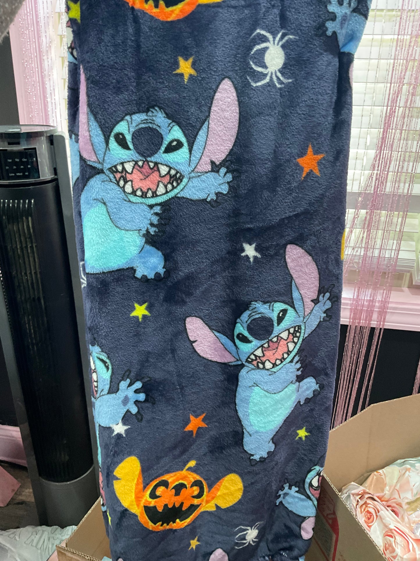 Stitch Halloween blanket