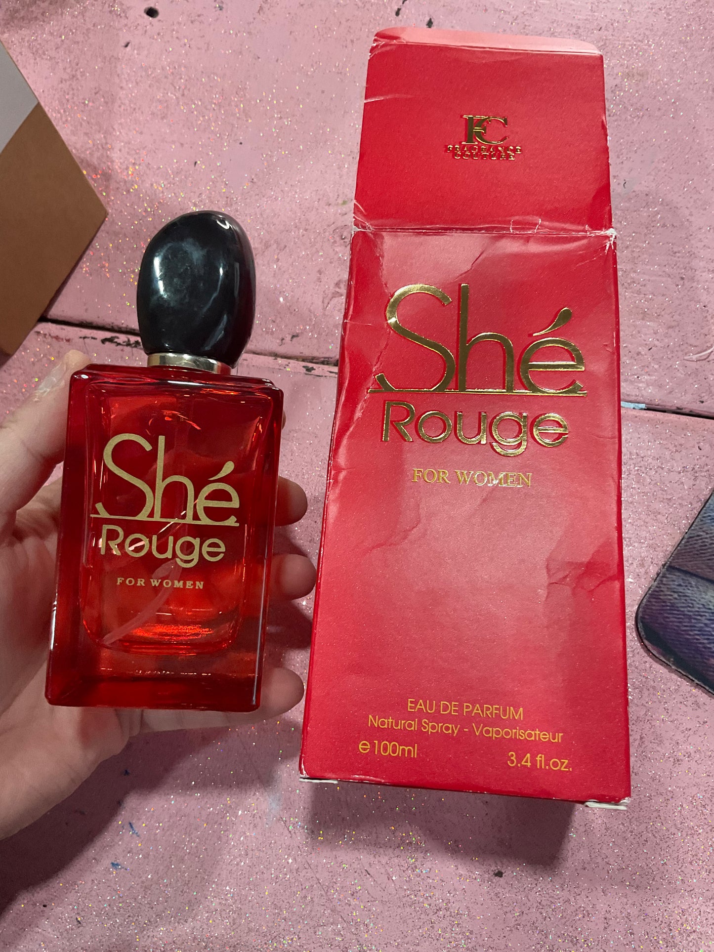 She perfume ( floral)