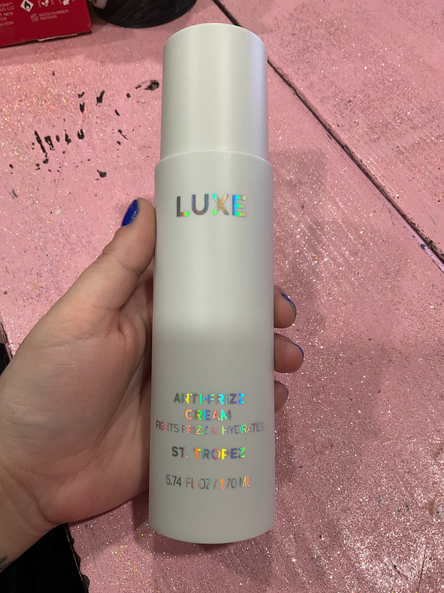 Anti frizz cream
