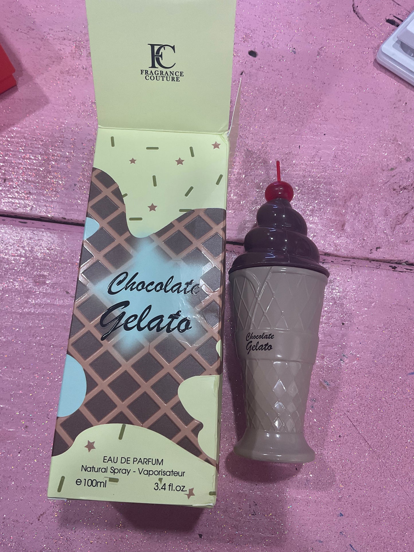 Chocolate gelato perfume