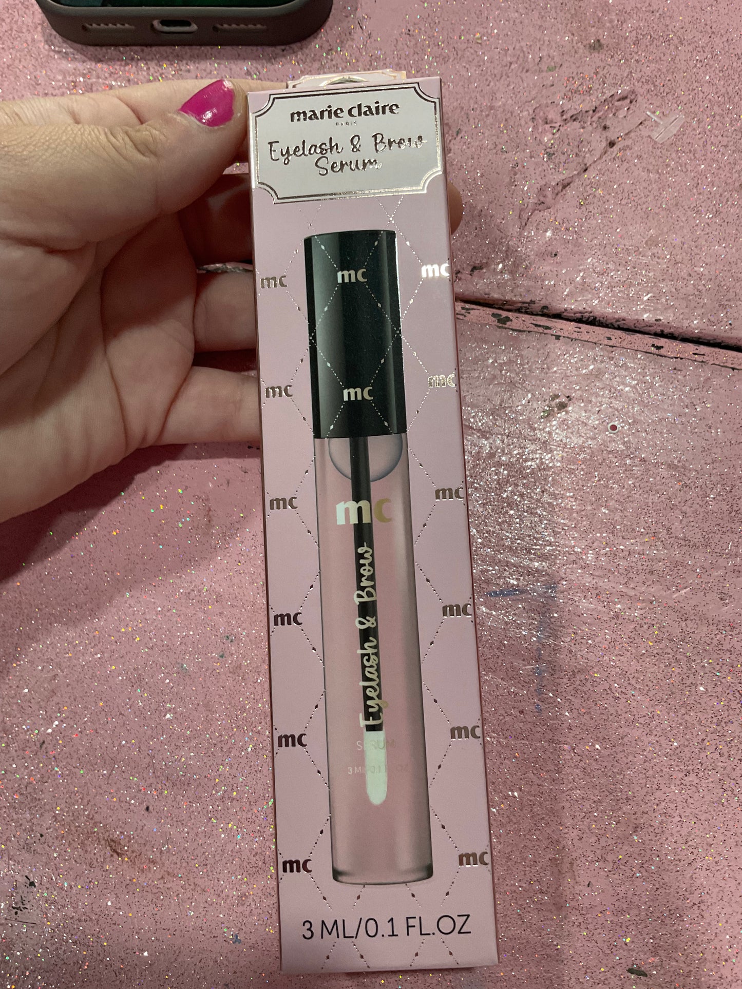 Eyelash and brow growth serum