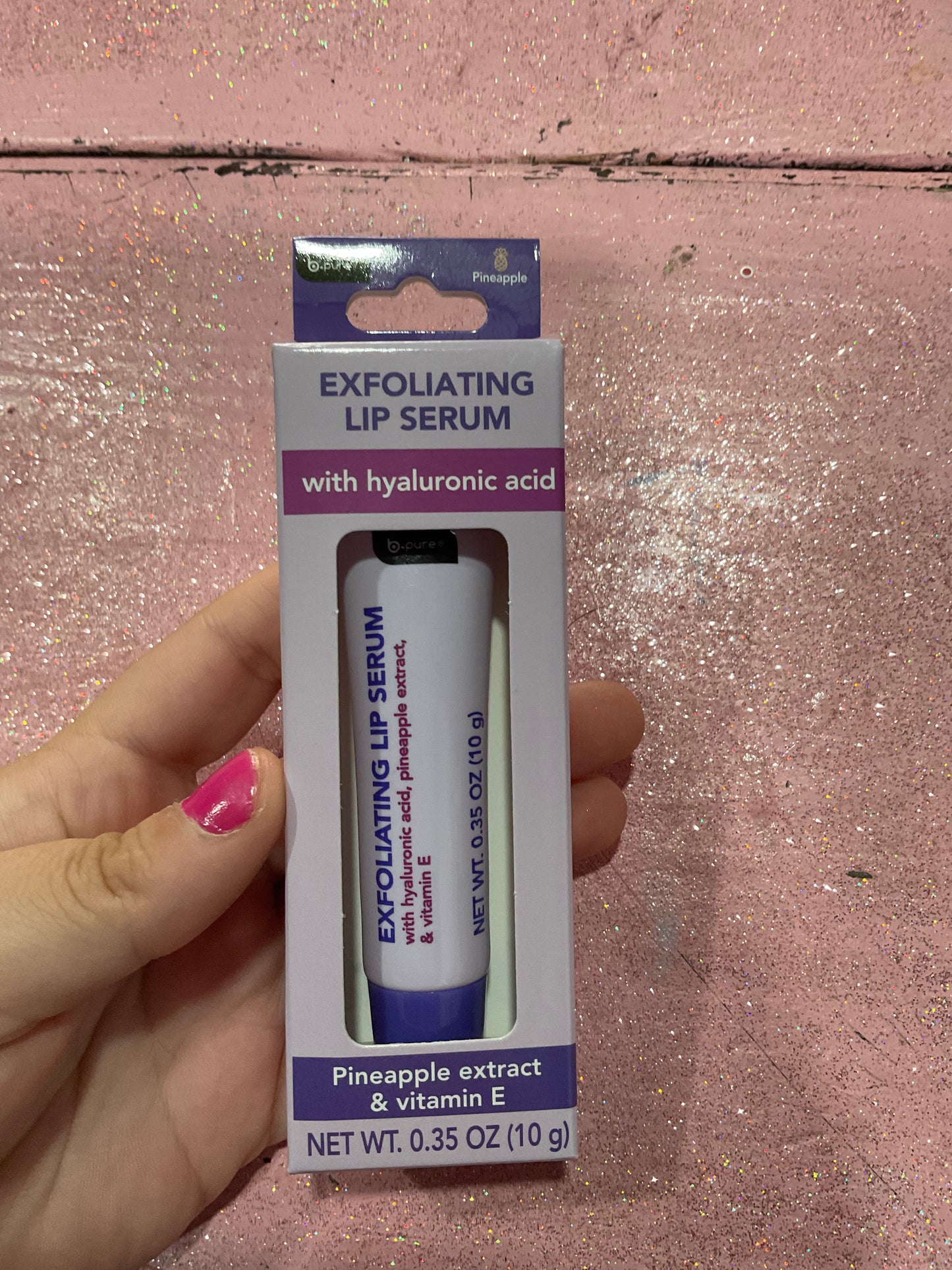 Exfoliating lip serum