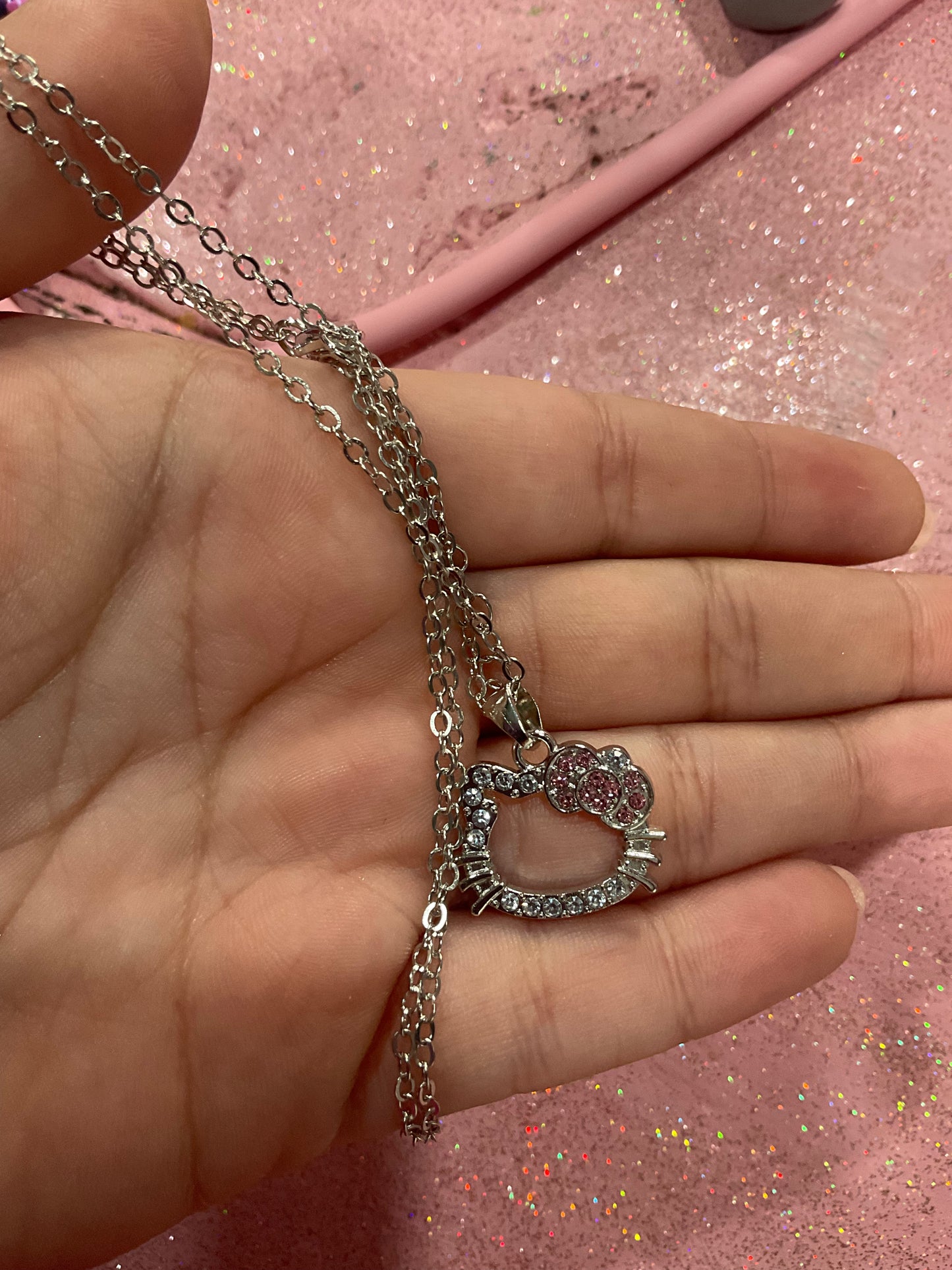 Rhinestone hello Kitty necklace
