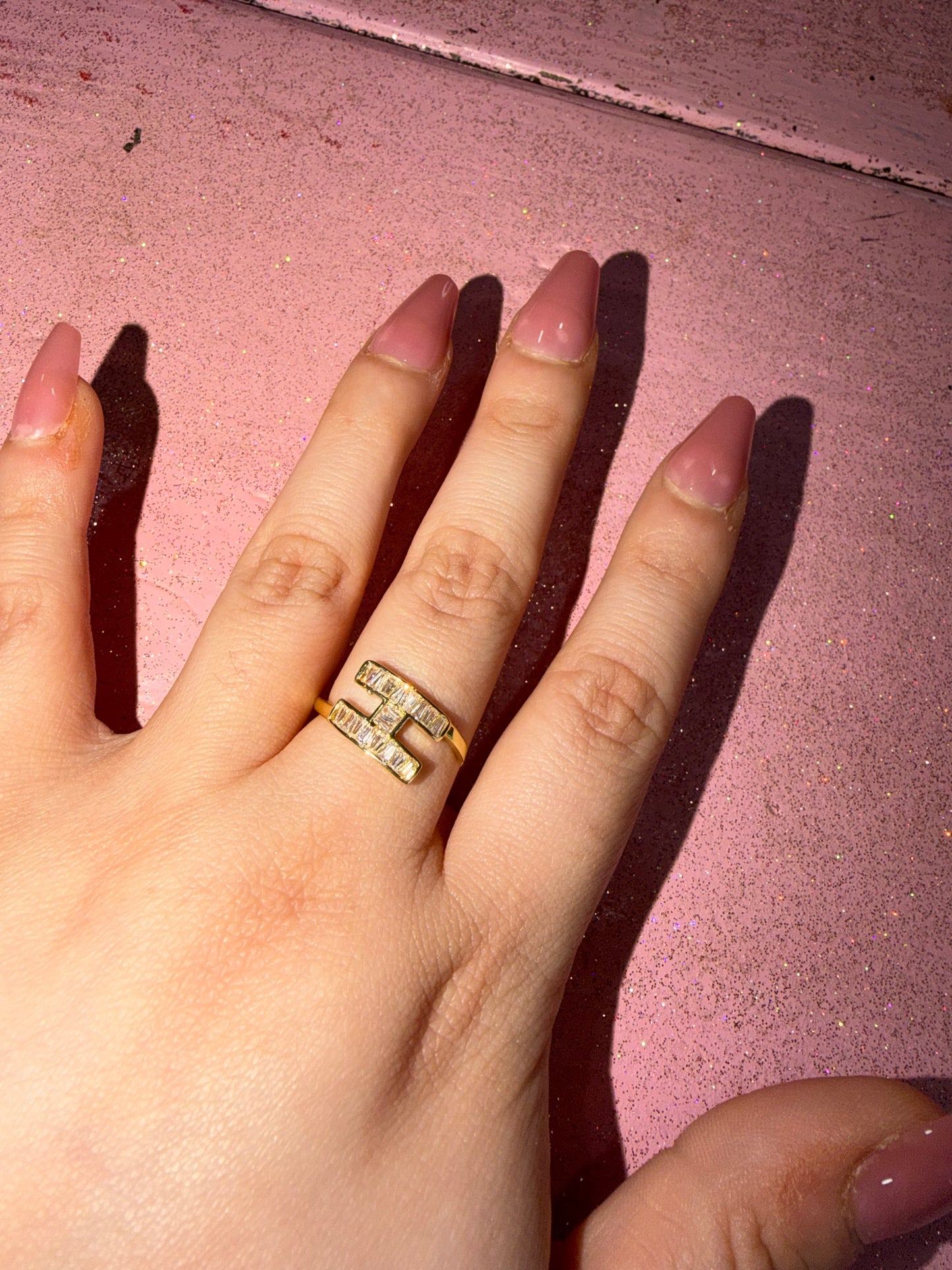 H ring