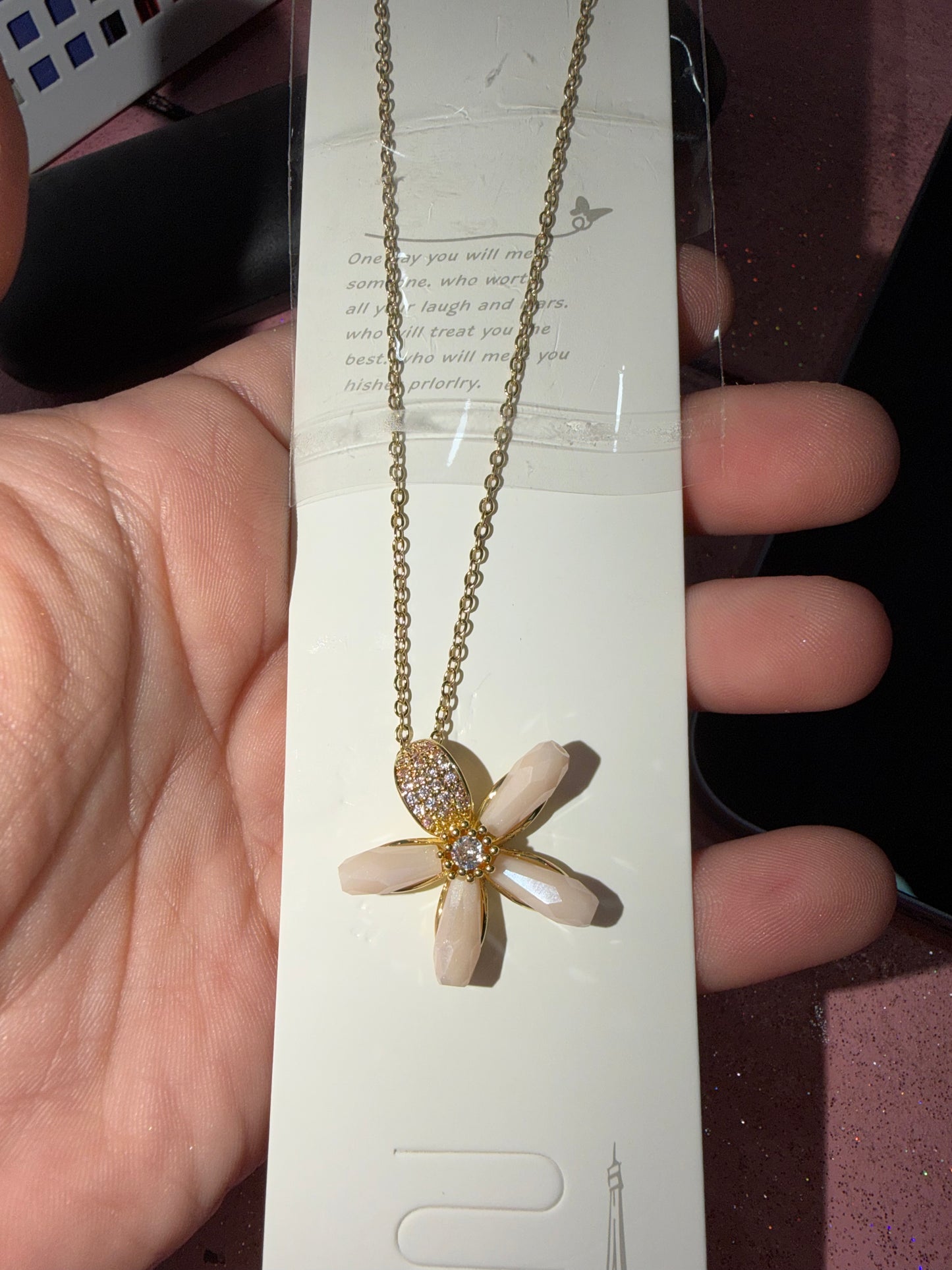Pink big flower necklace