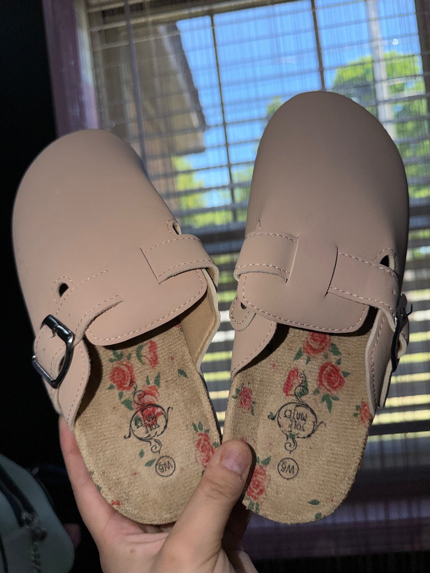 Size 6 cream sandals