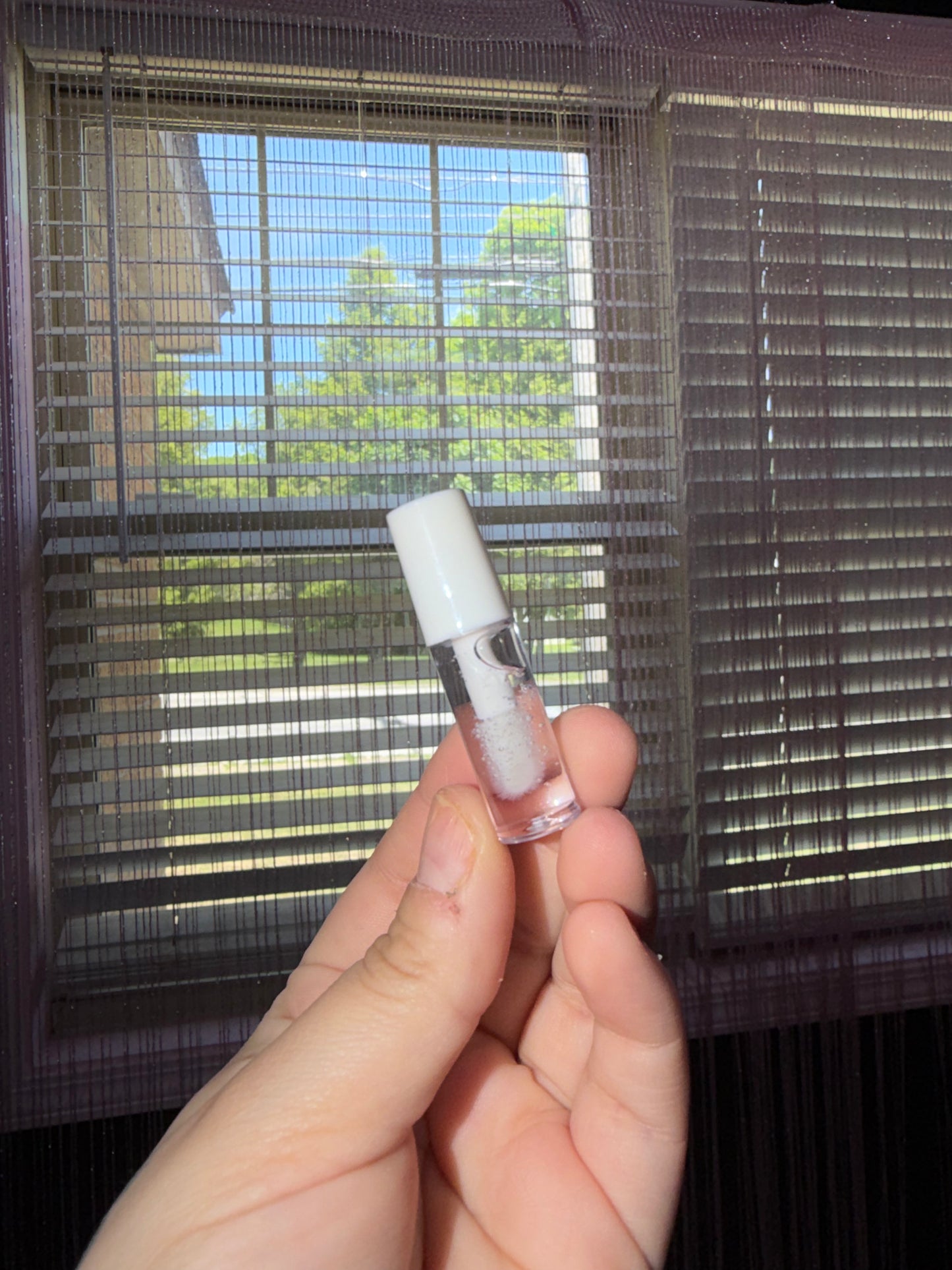 Clear lip gloss