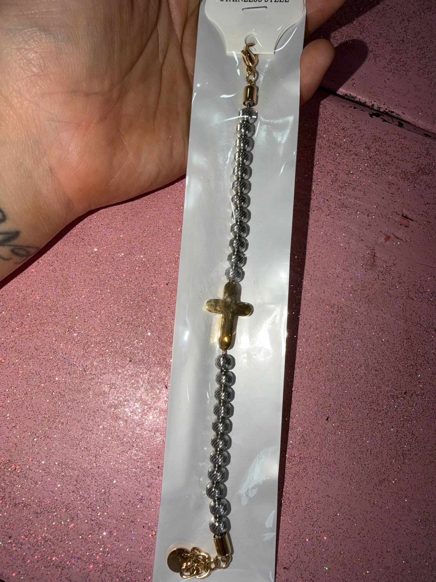 Men’s cross bracelet