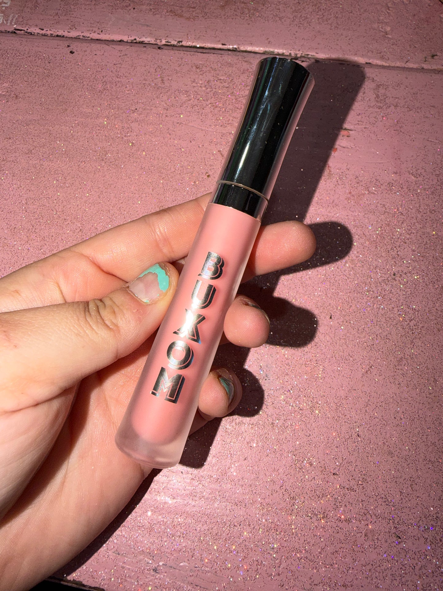 Buxom plumping lip gloss