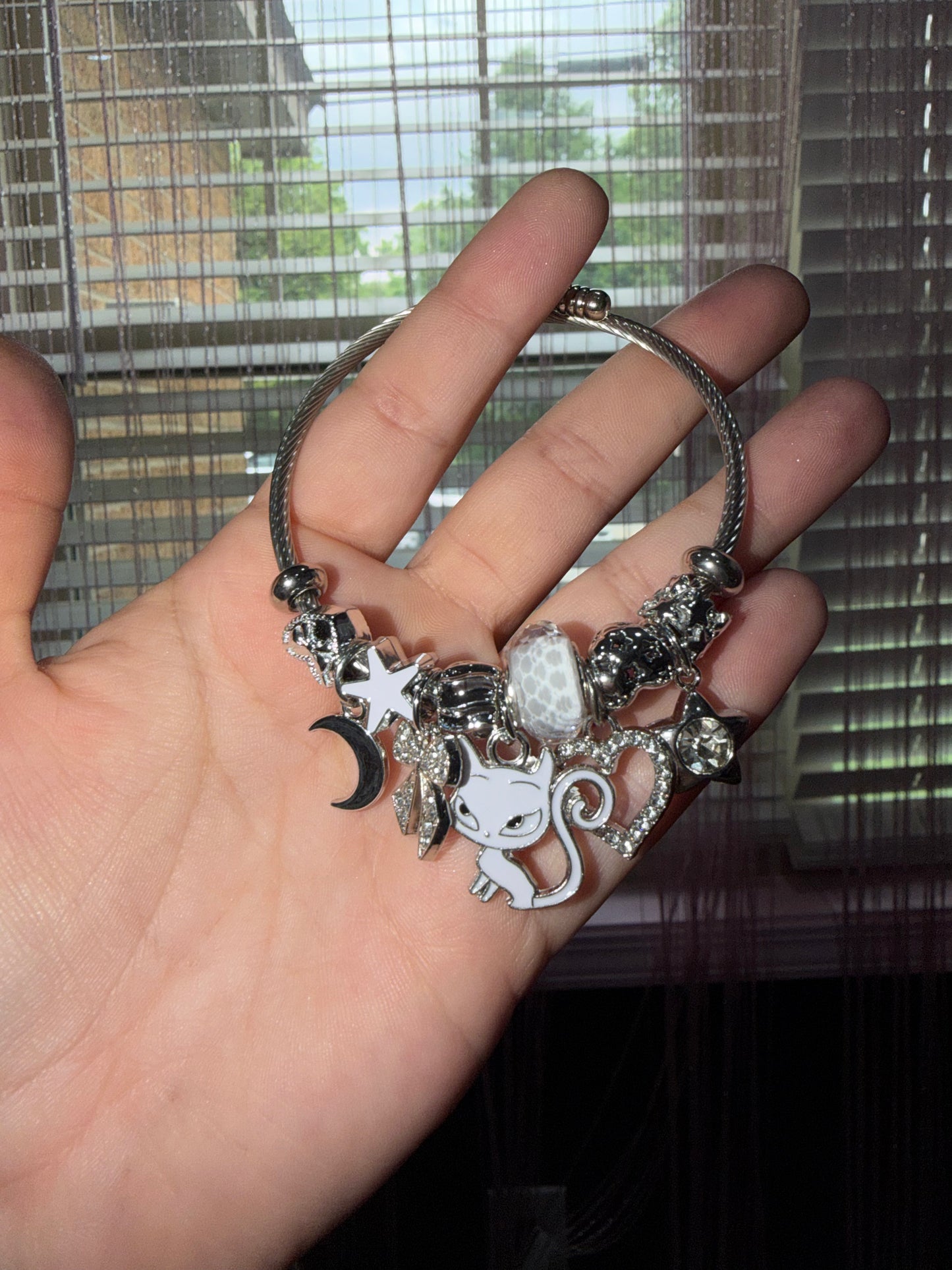 Cat charm bracelet