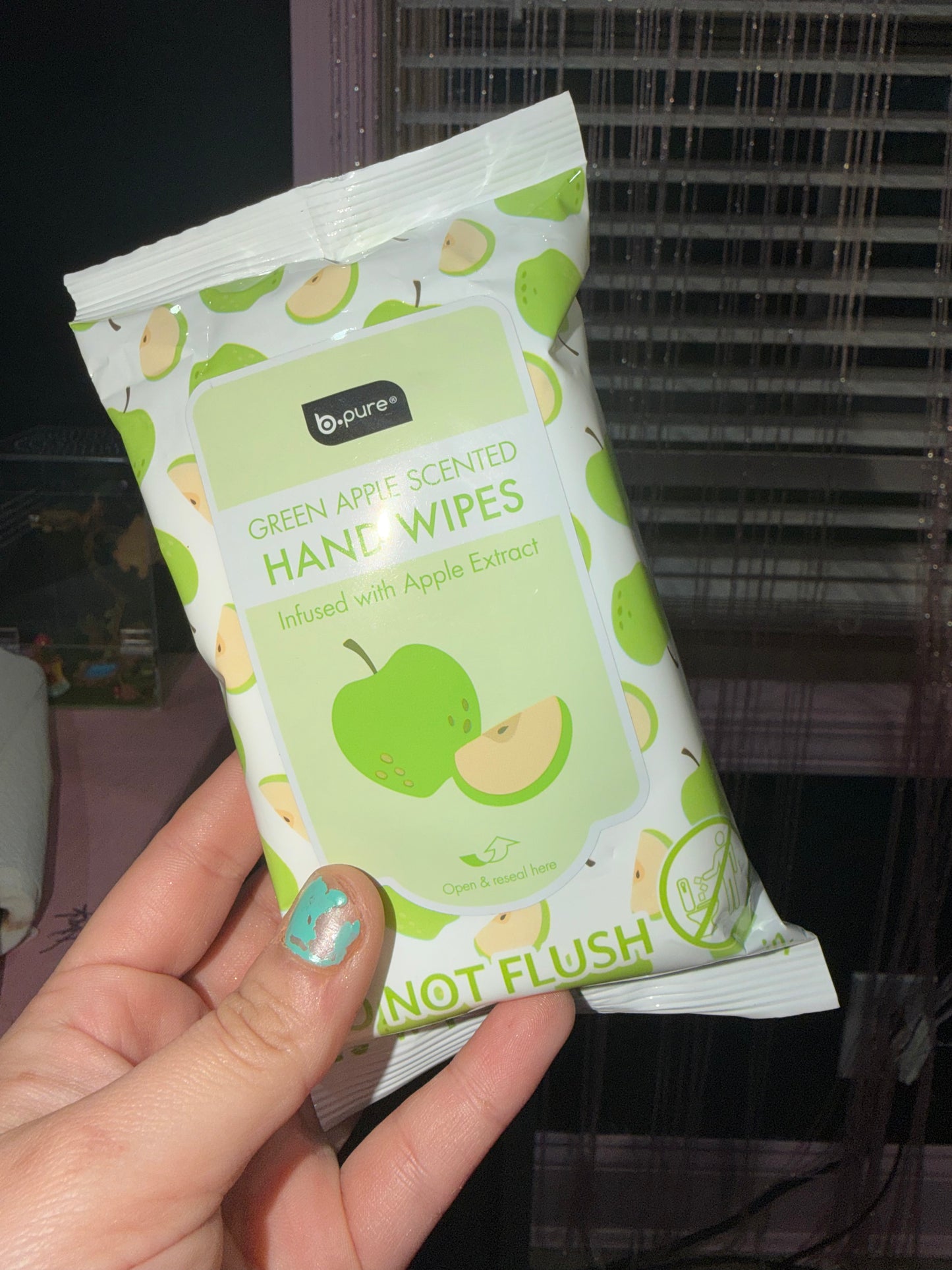 Green Apple hand wipes
