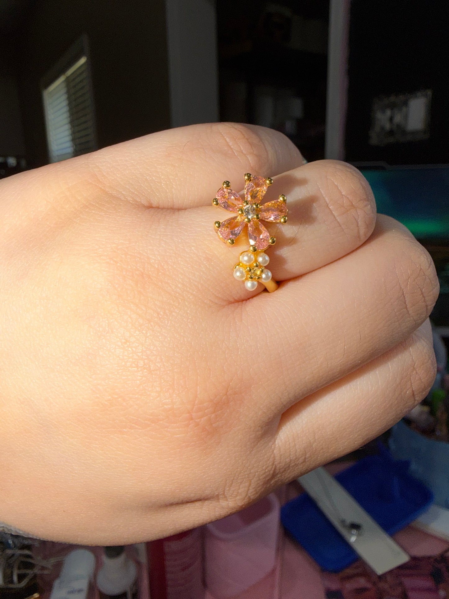 Pink and pearl flower adjustable ring
