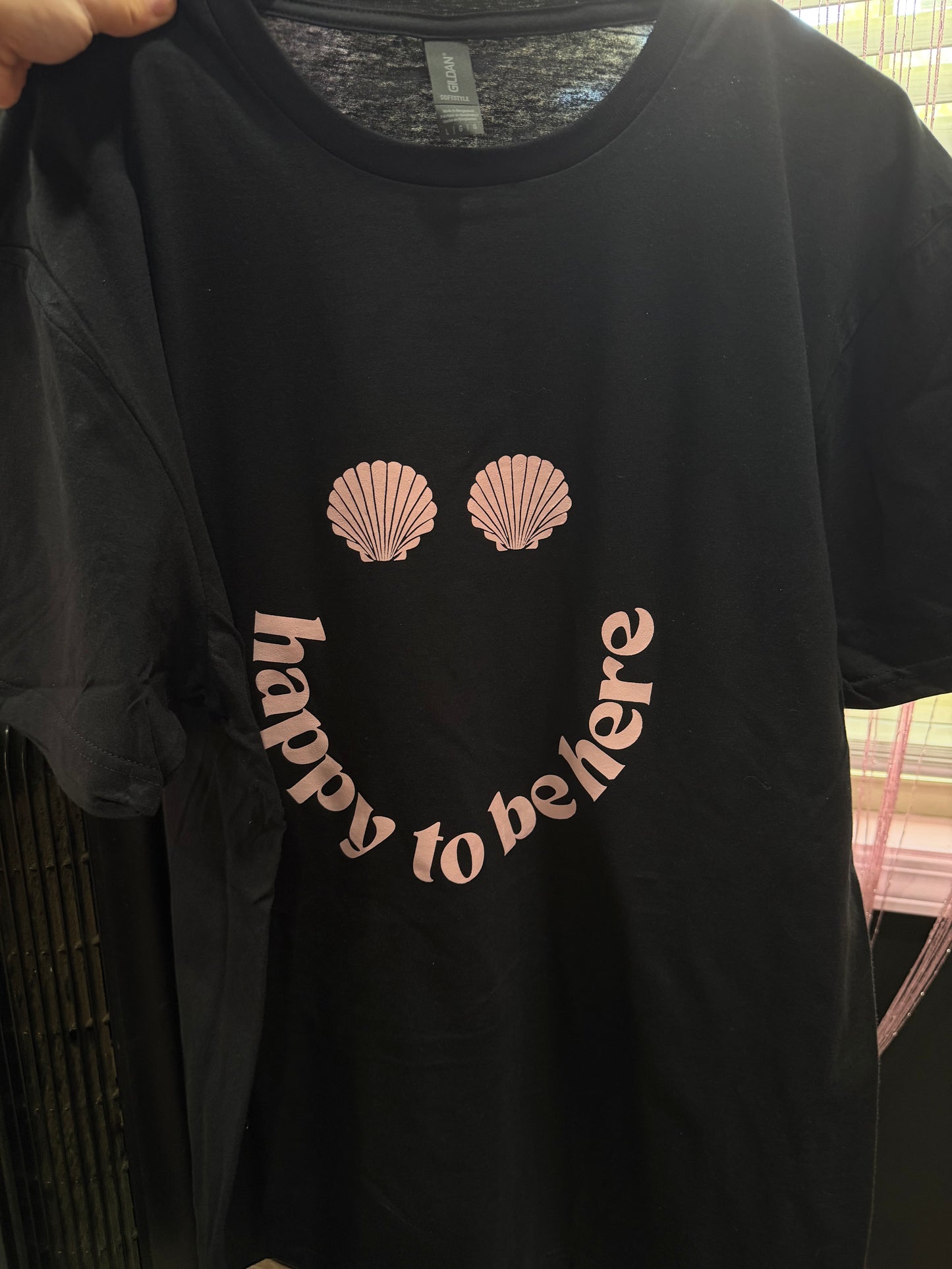 Happy to be here tee (L)