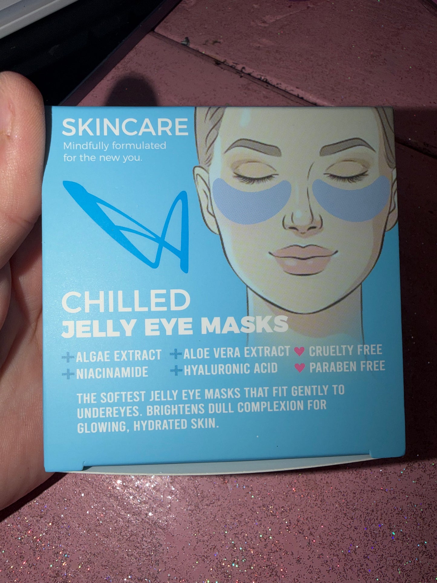 Chilled jelly eye masks