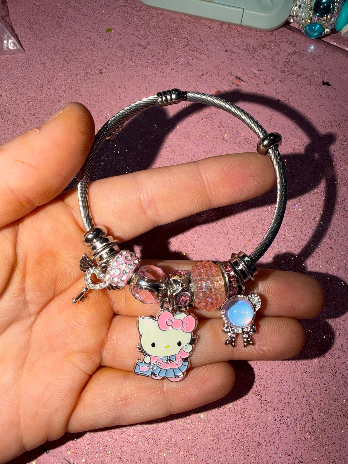 Hk charm bracelet
