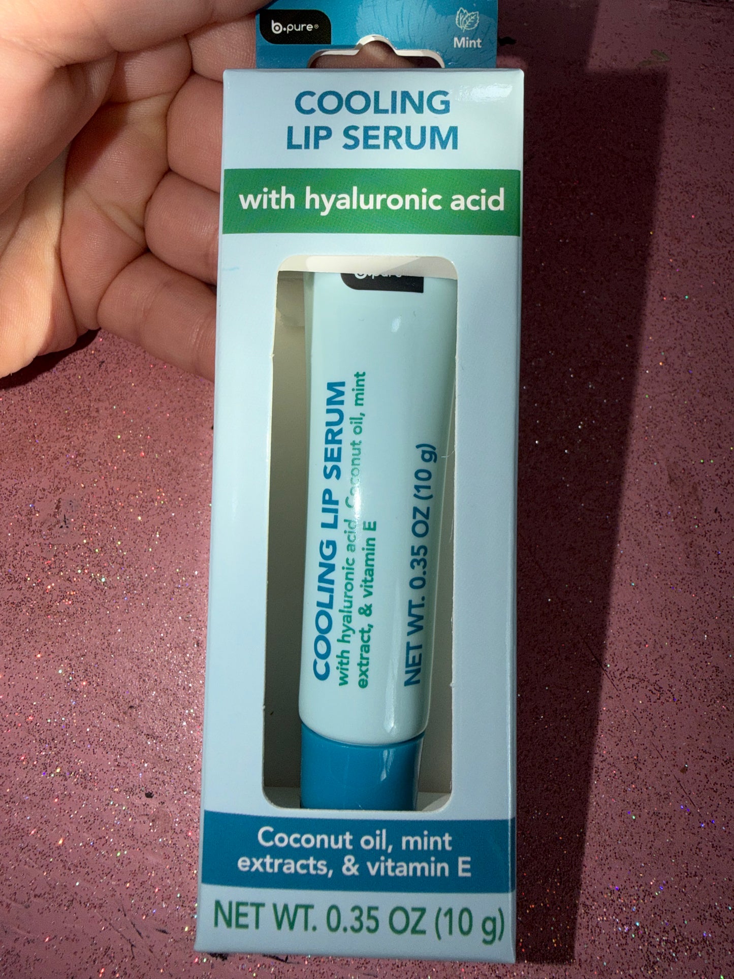 Cooling lip serum