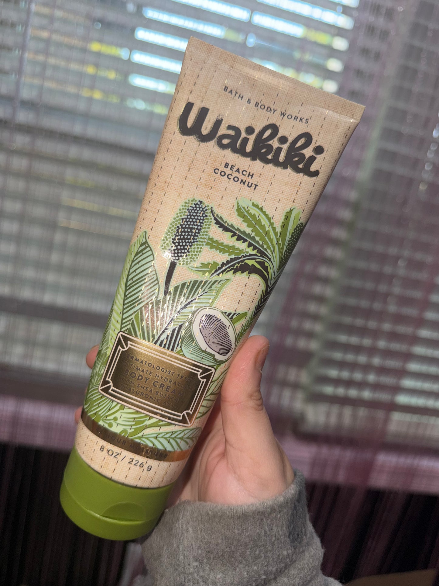 Bath and body works lotion (cap broken)