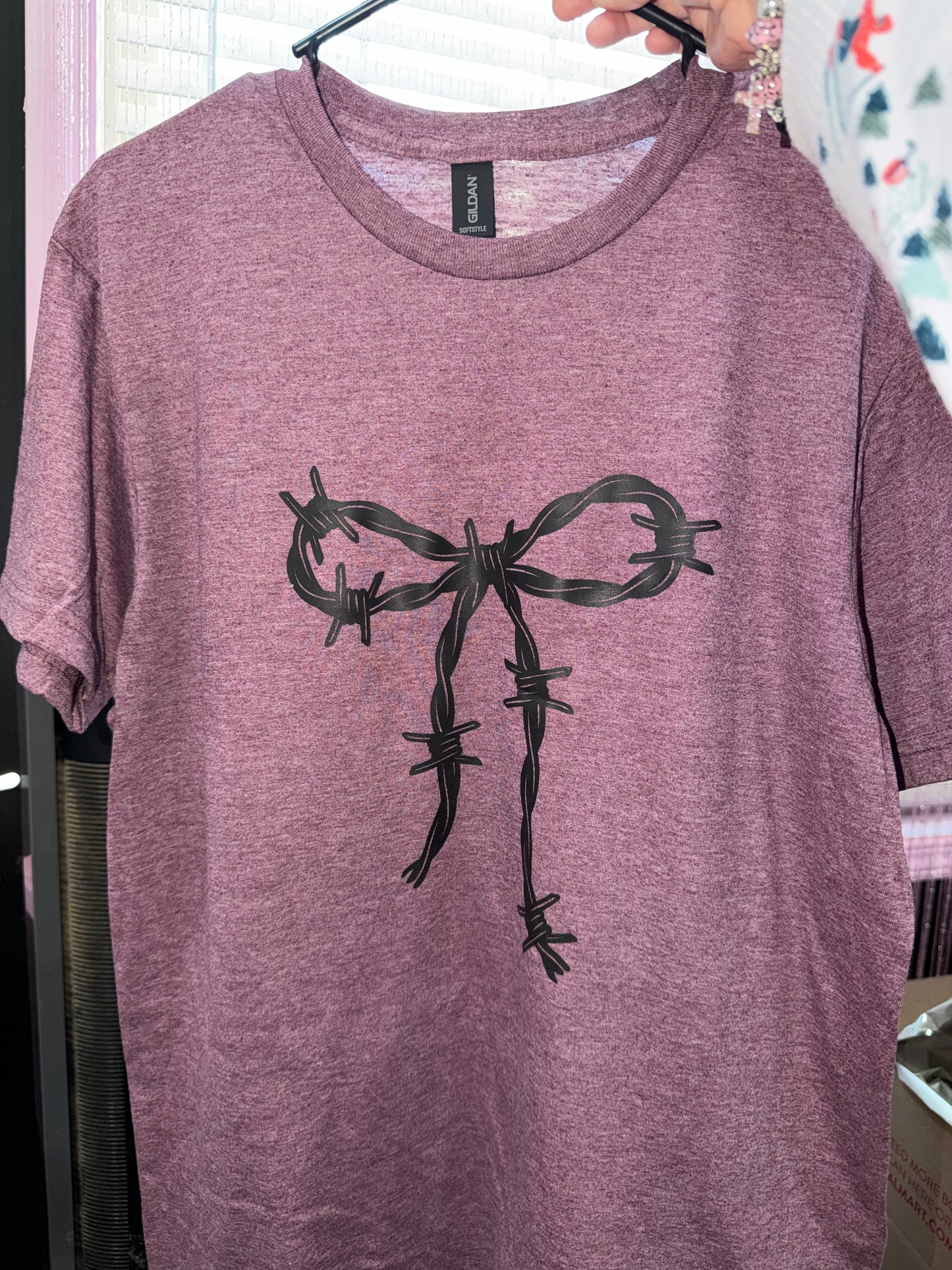 Now graphic tee (M)