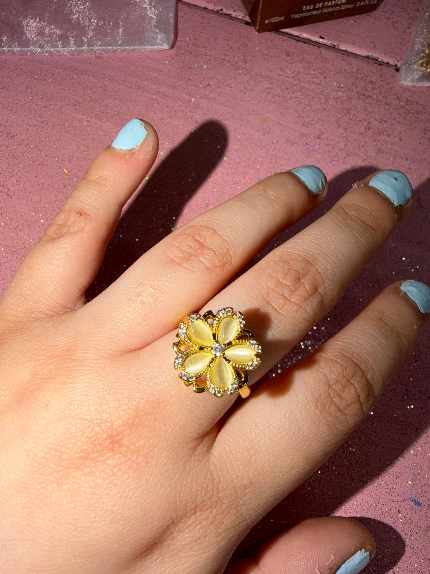 Yellow flower fidget ring