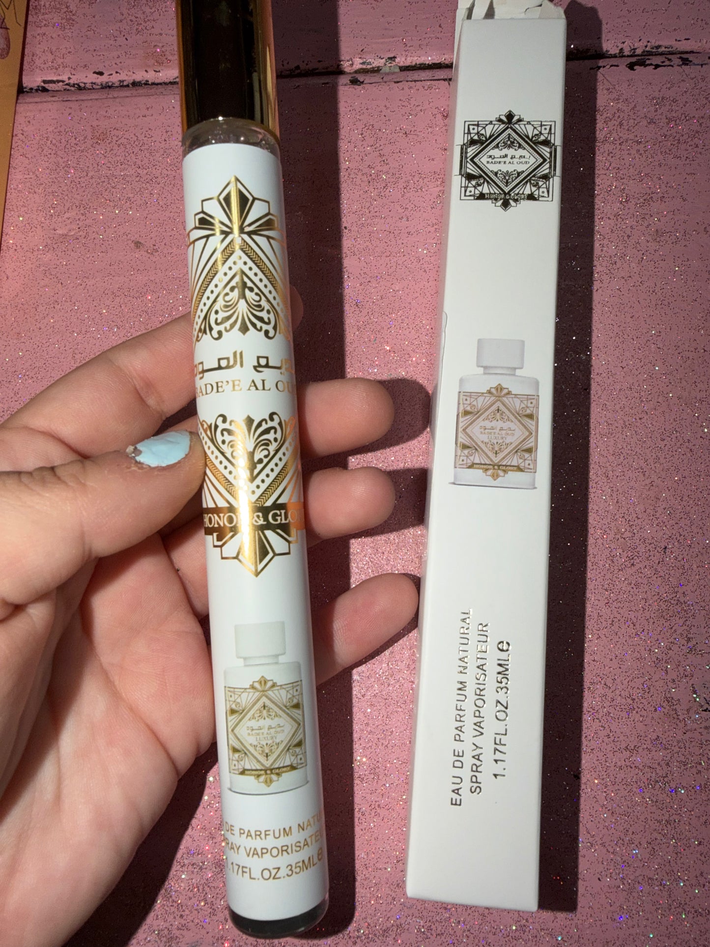 White Dubai perfume