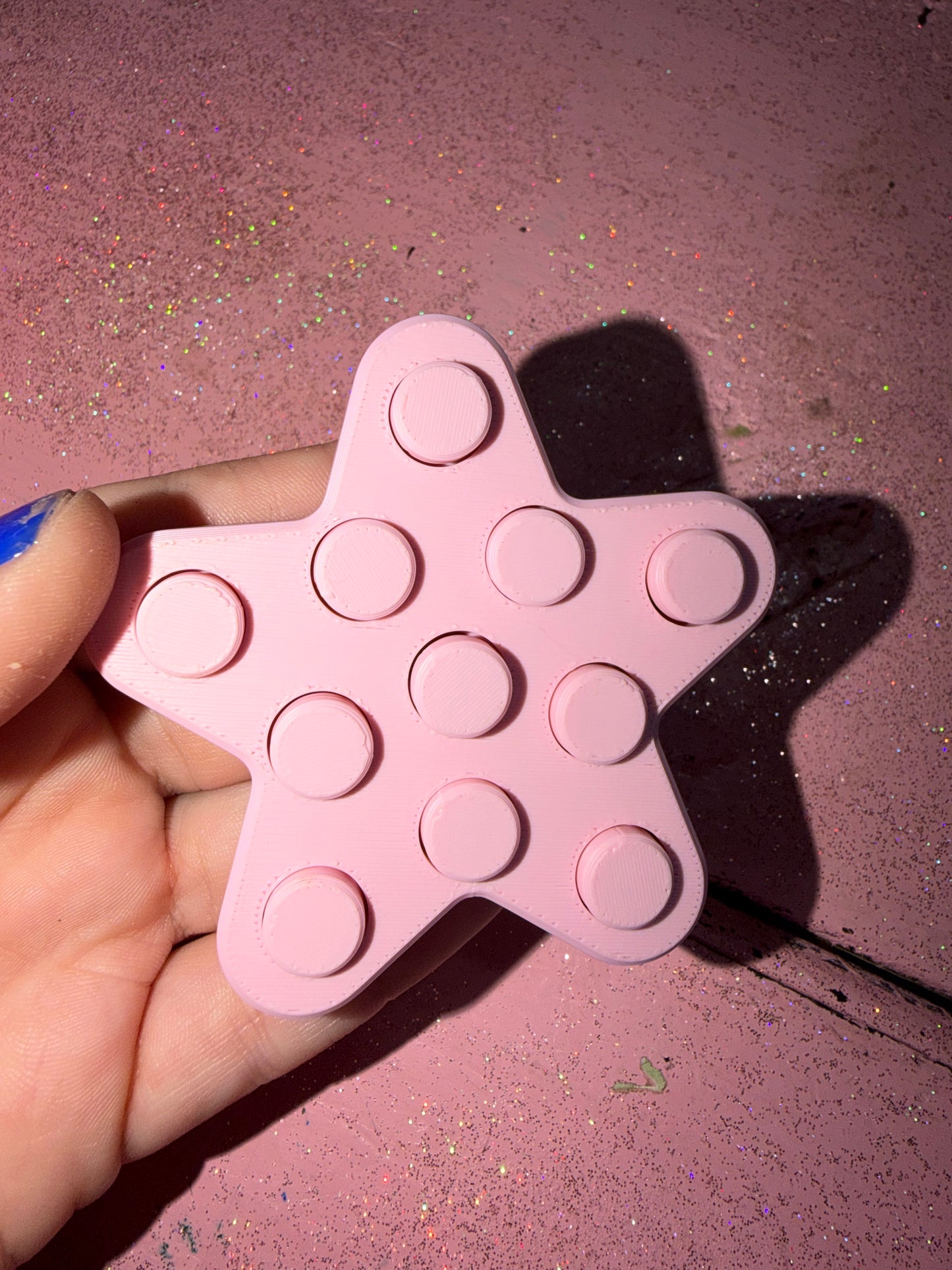 Pop it fidget (pick color in notes)