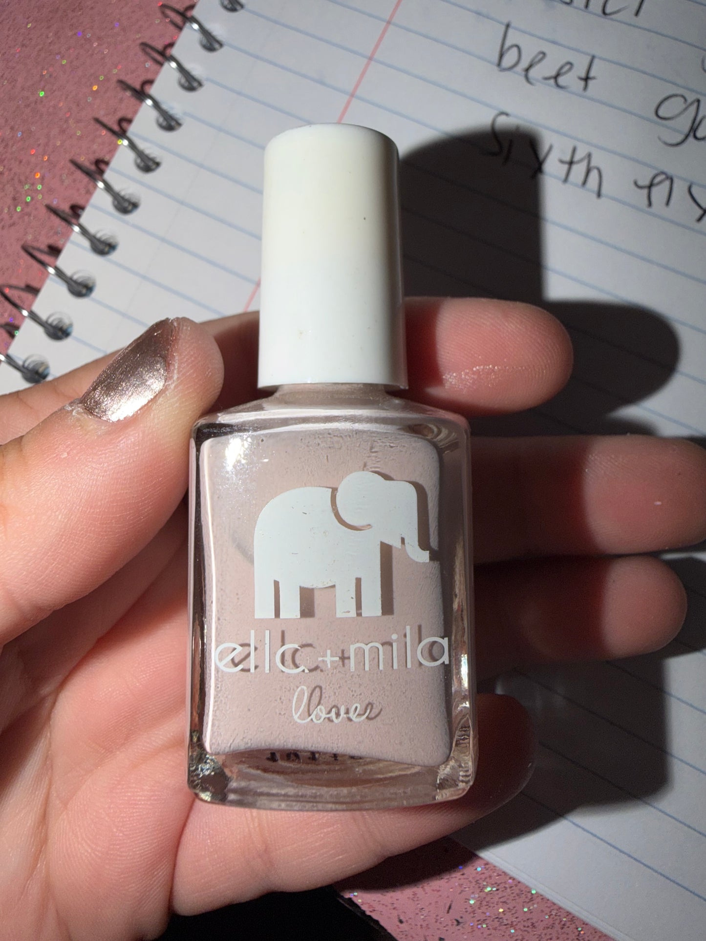 Light beige polish