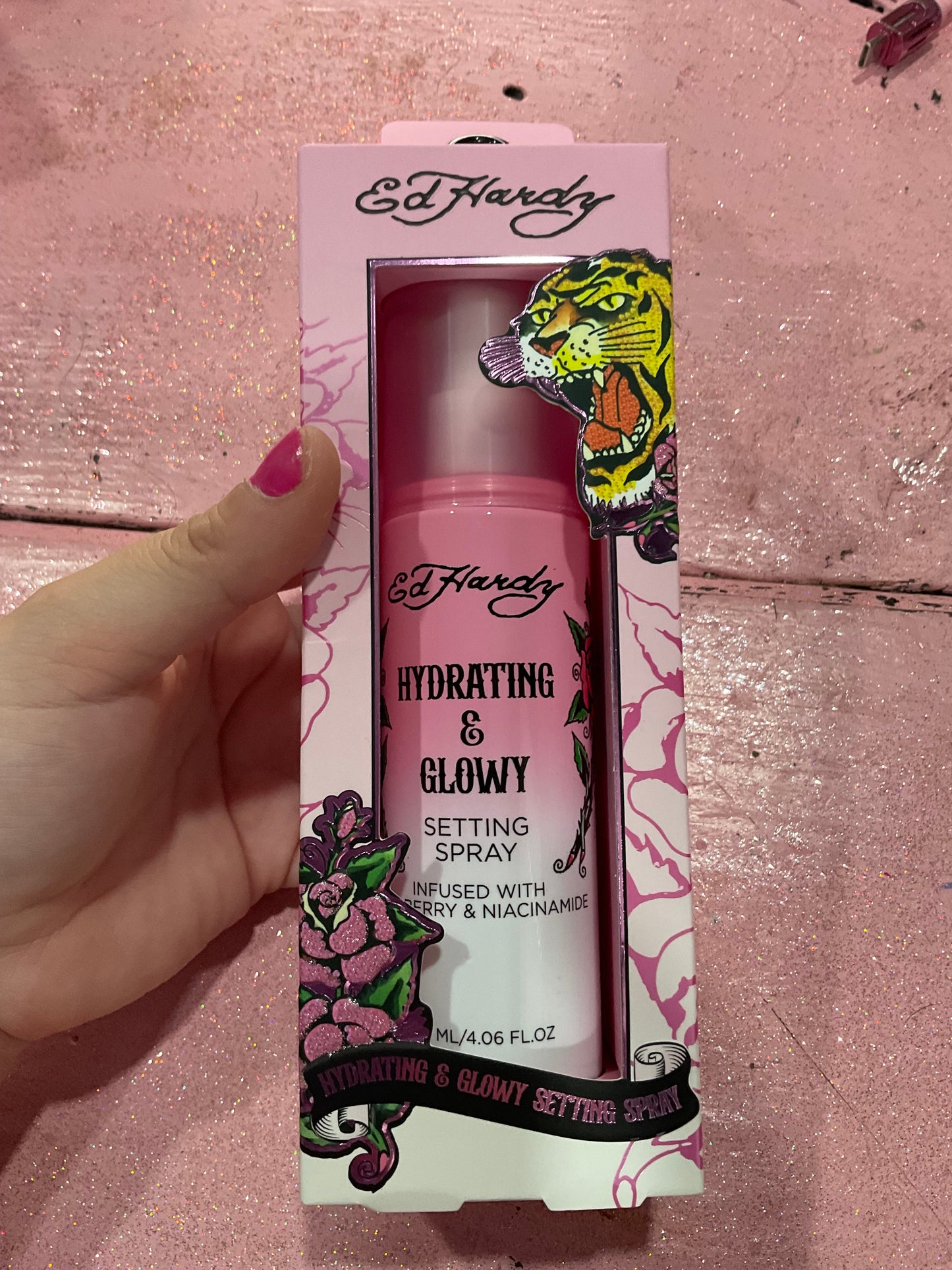 Ed hardy setting spray