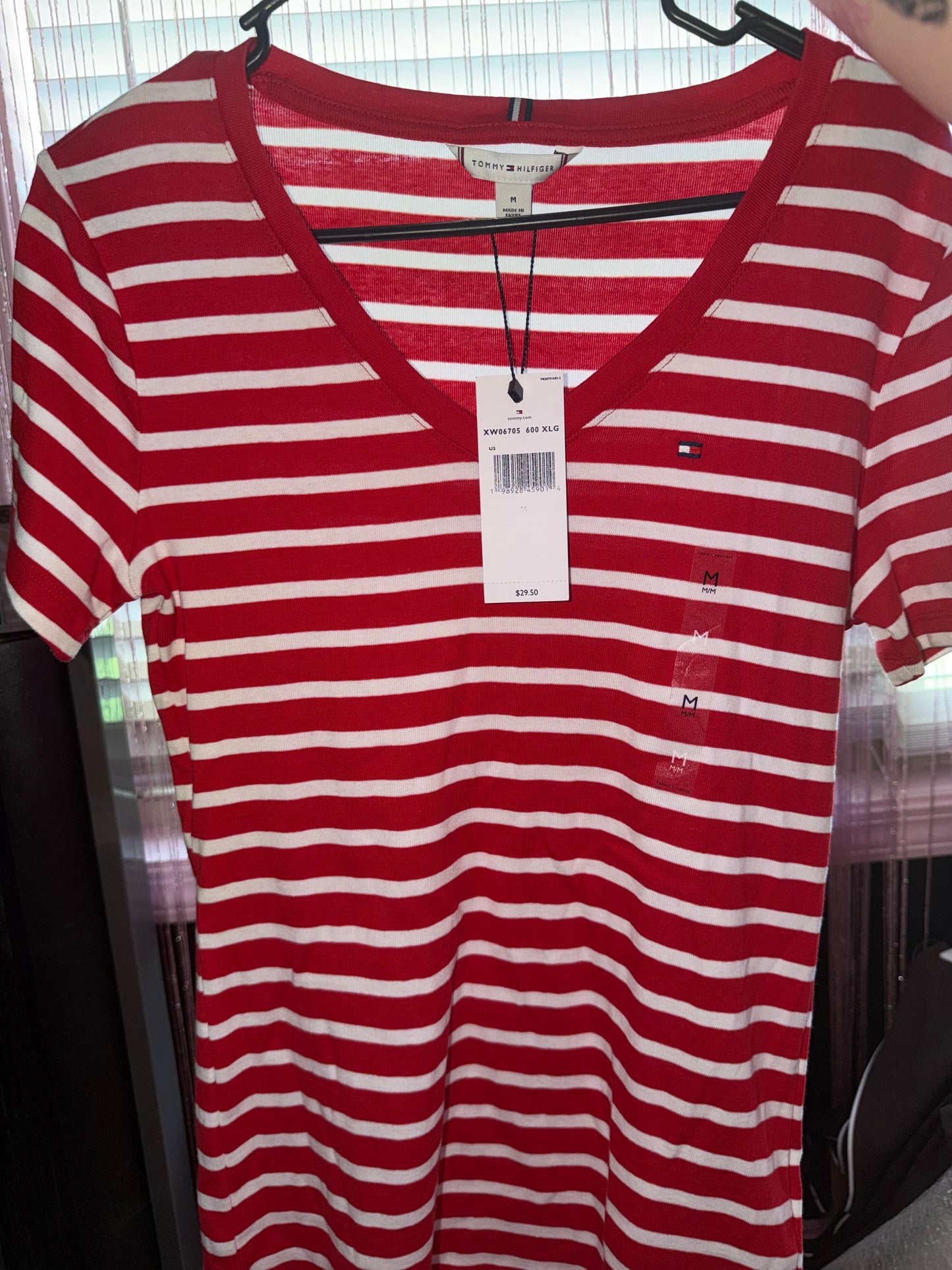 Red stripped top (m)