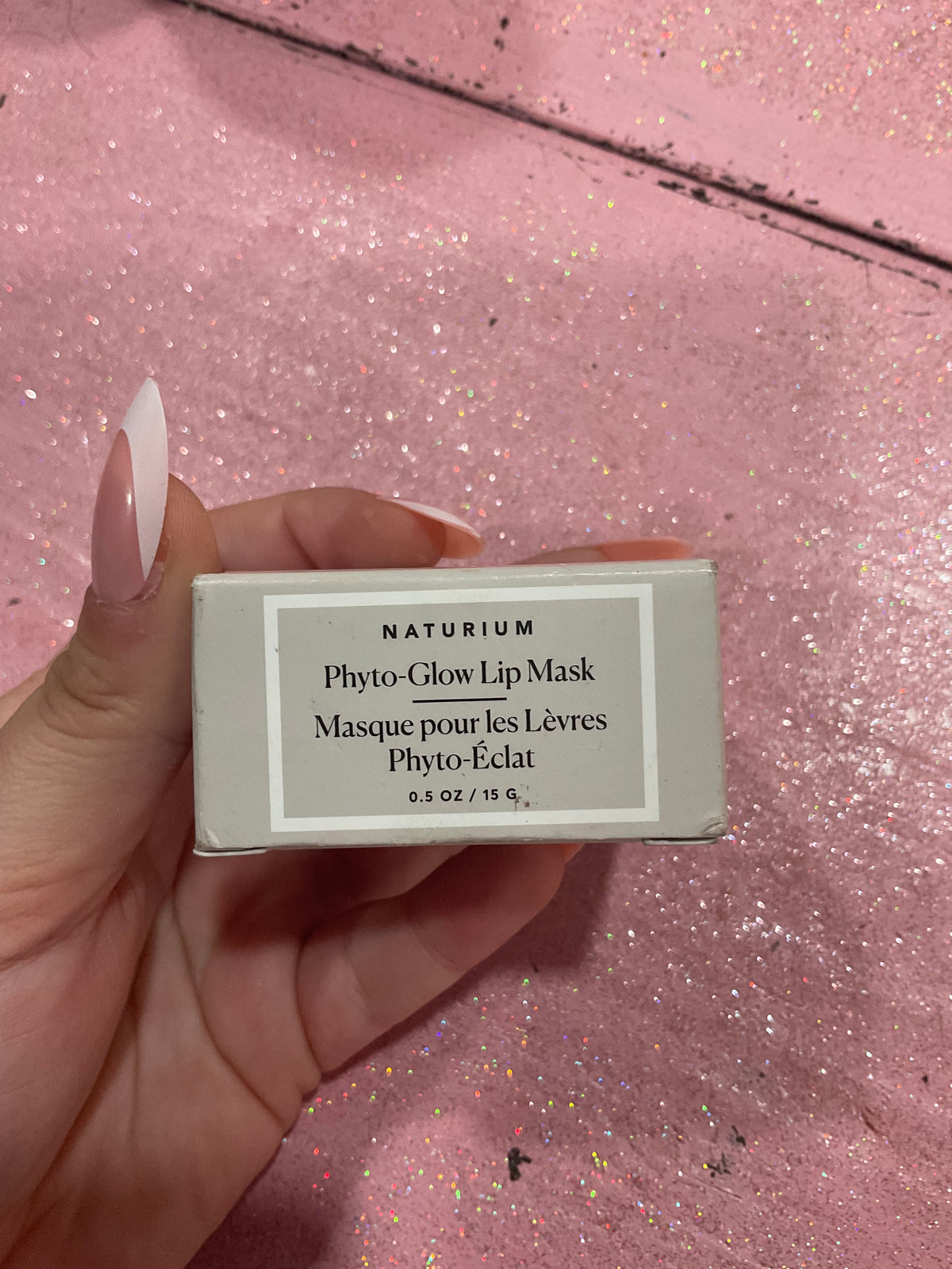 Lip mask