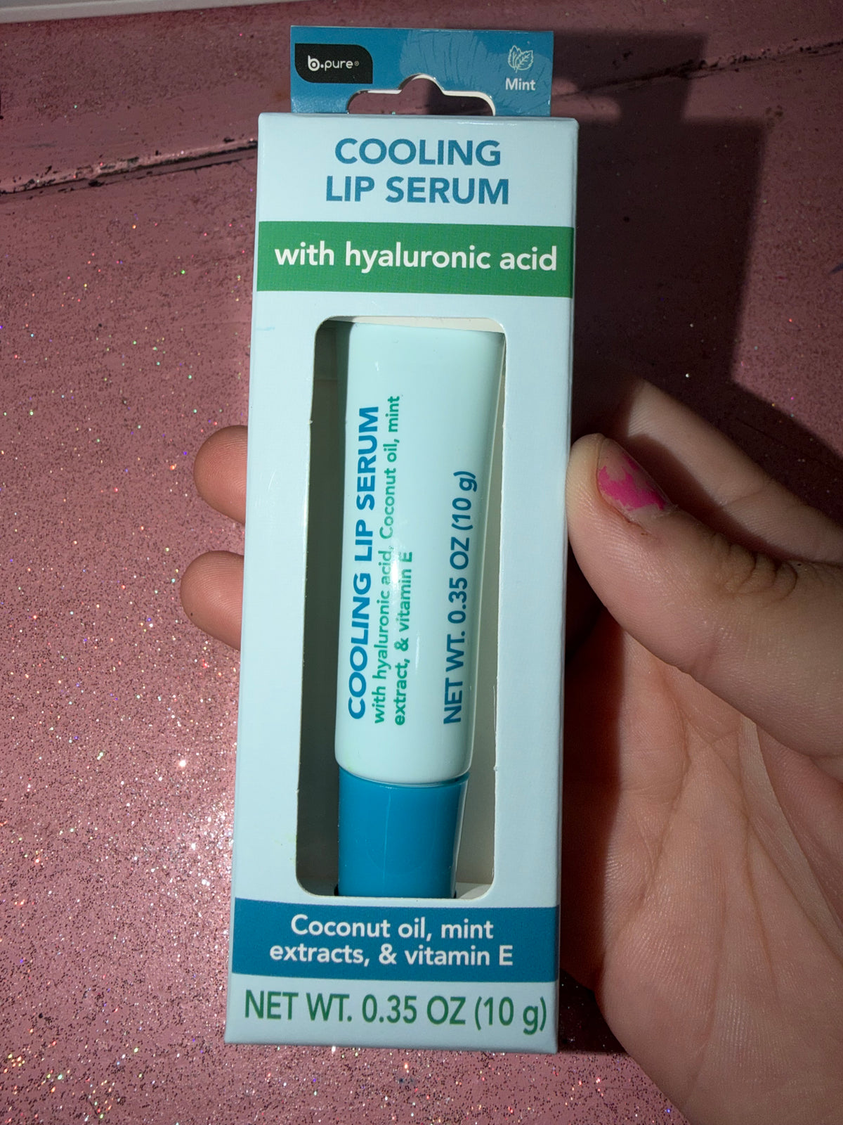 Cooling lip serum