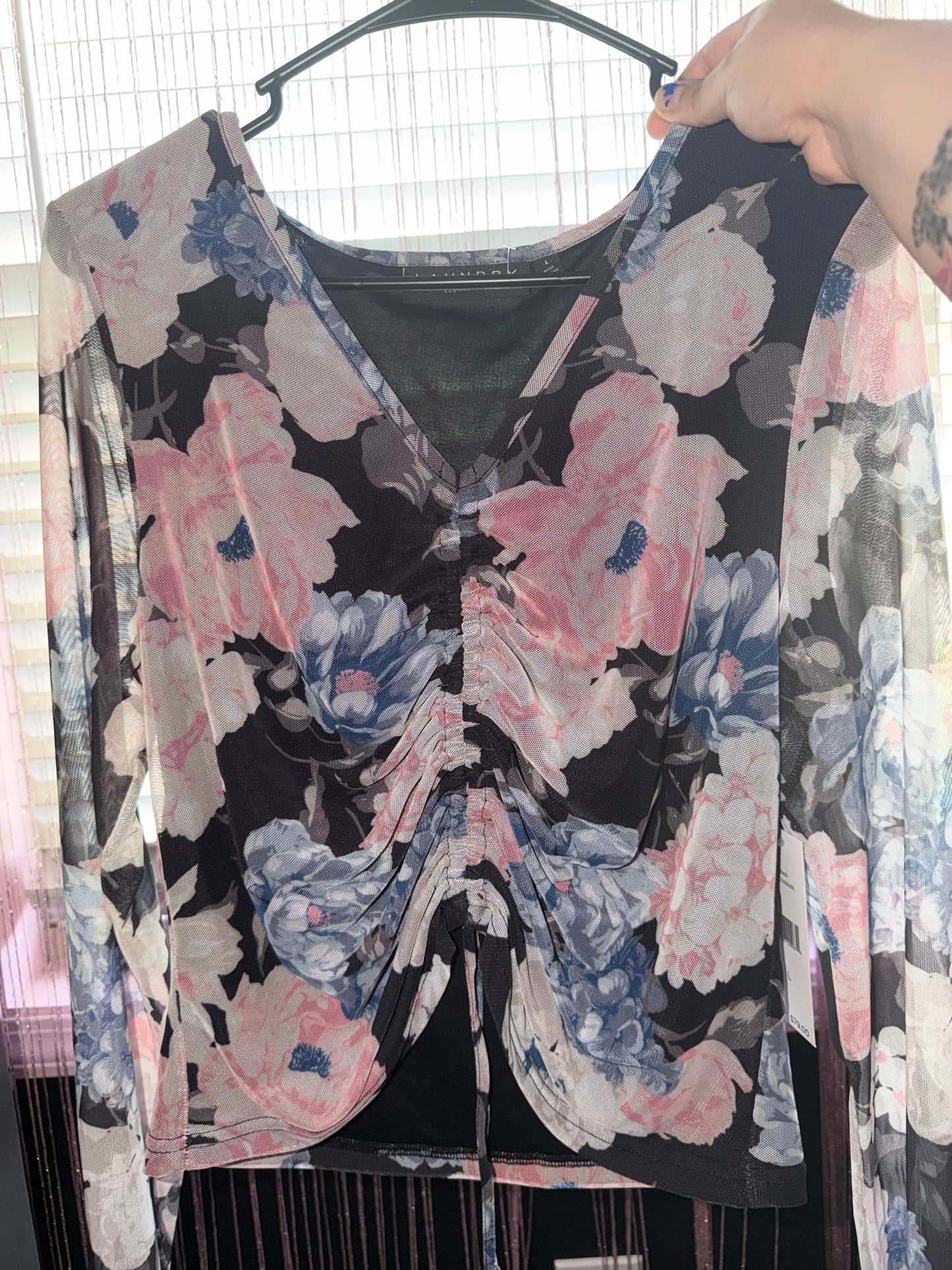 Black floral long sleeve top (M)