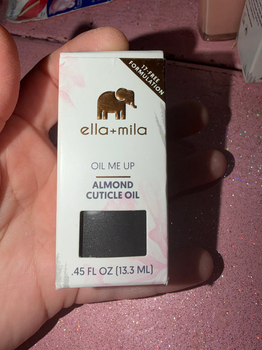 Almond cuticle oil