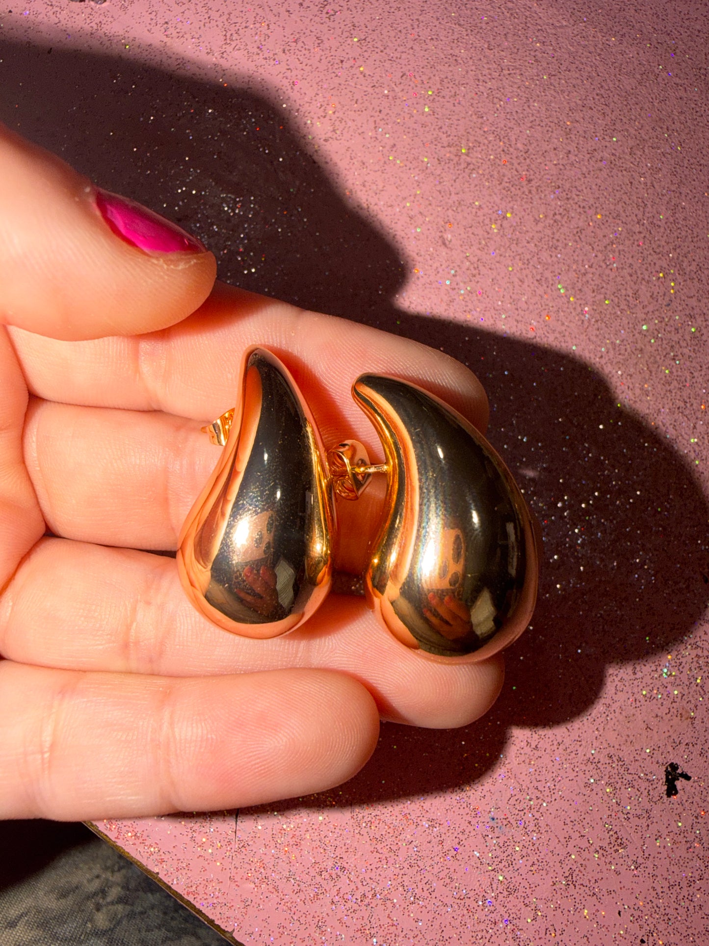 Teardrop earrings