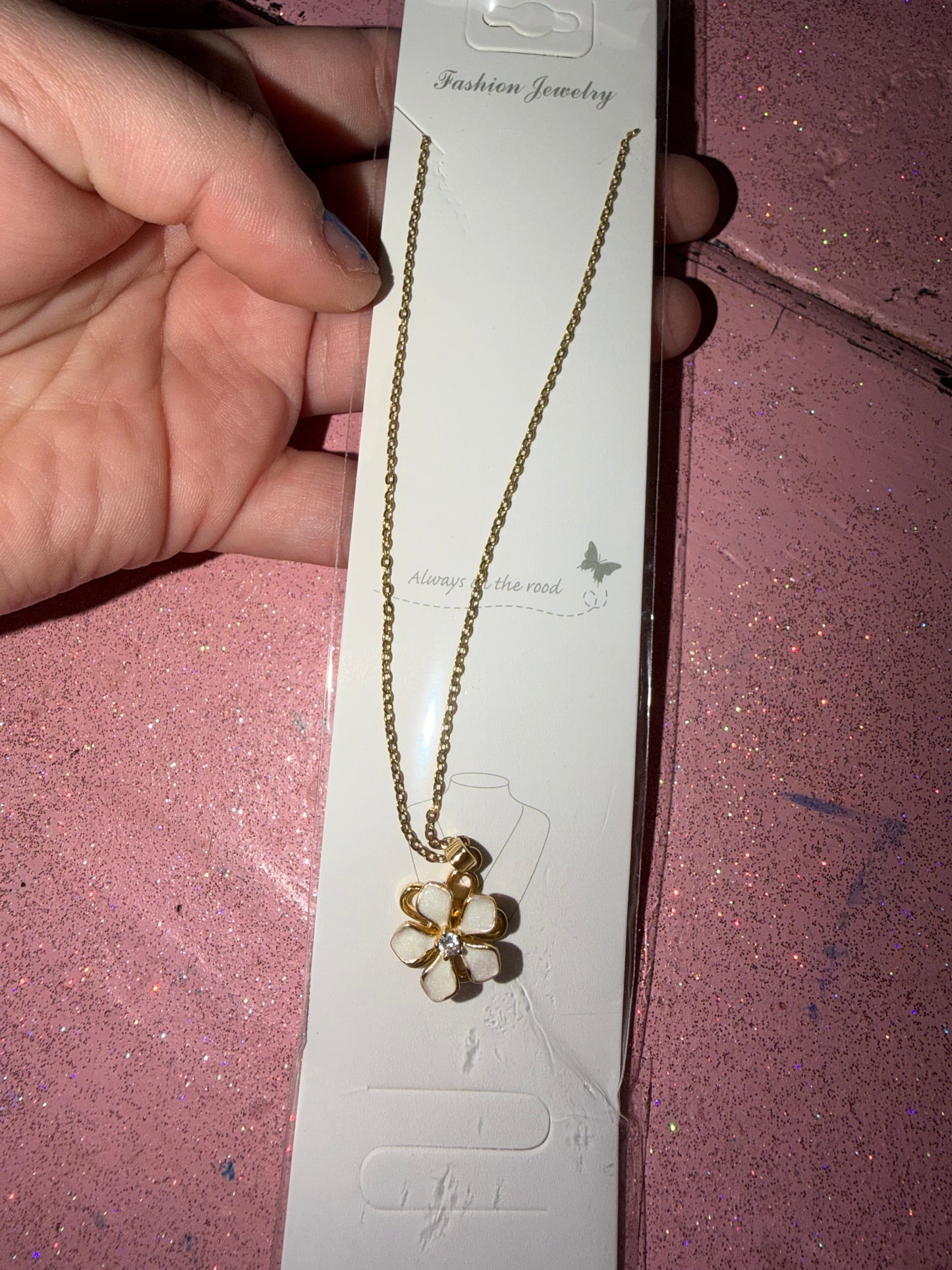 White flower necklace