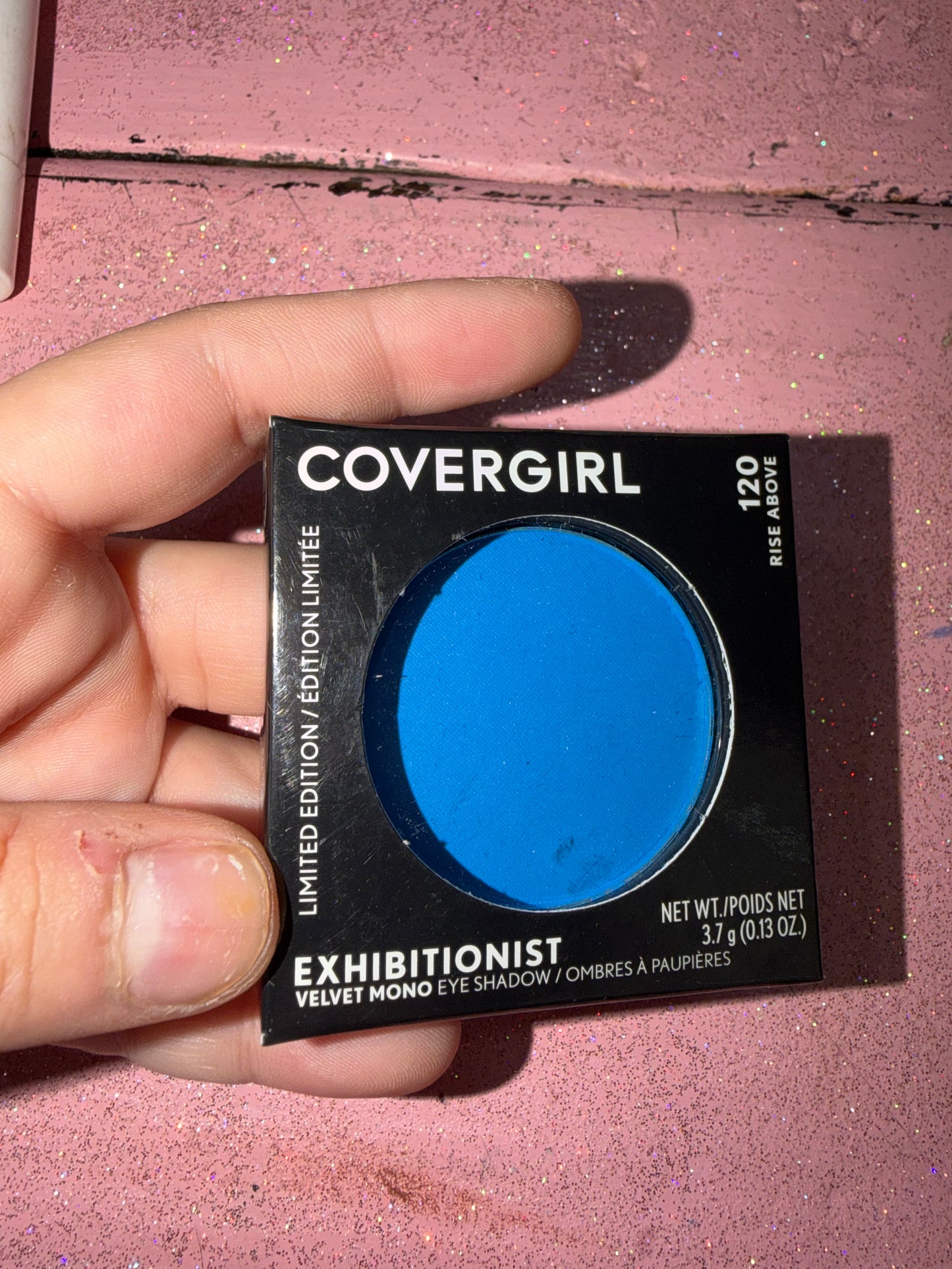 Cover girl eyeshadow “rise above”