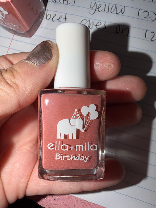 Nude nail polish