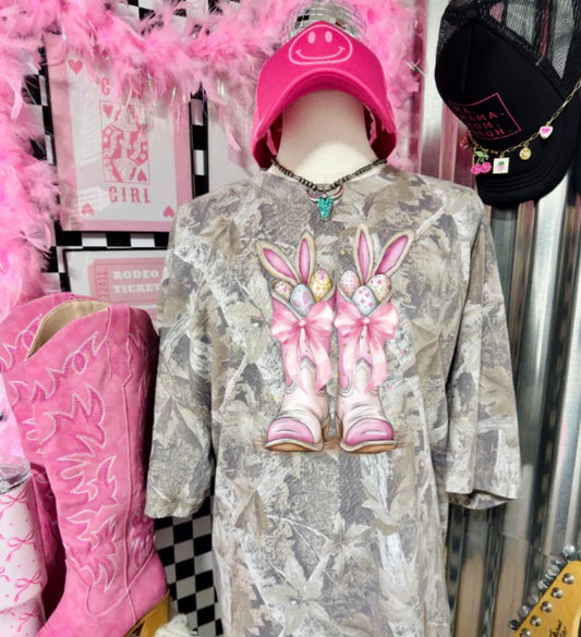 Boots bunny screen print