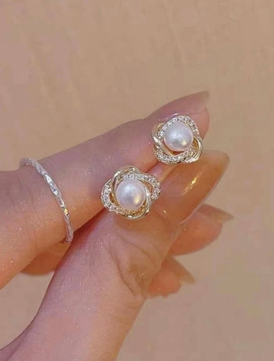 Pearl earrings