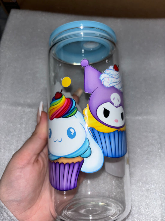 BIG SANRIO CUP WITH COLOR LID