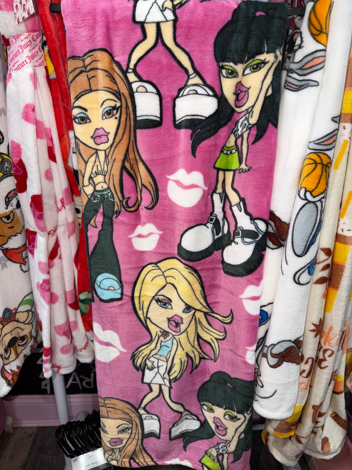 Bratz blanket
