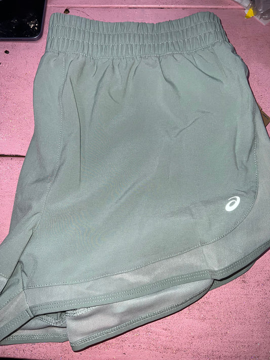 Green shorts (XL)
