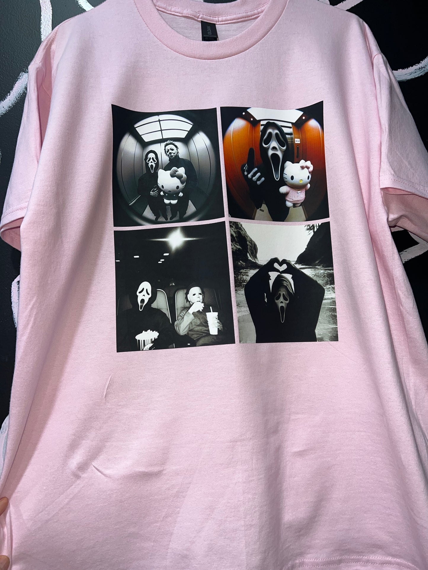 Scream and hello kitty tee
