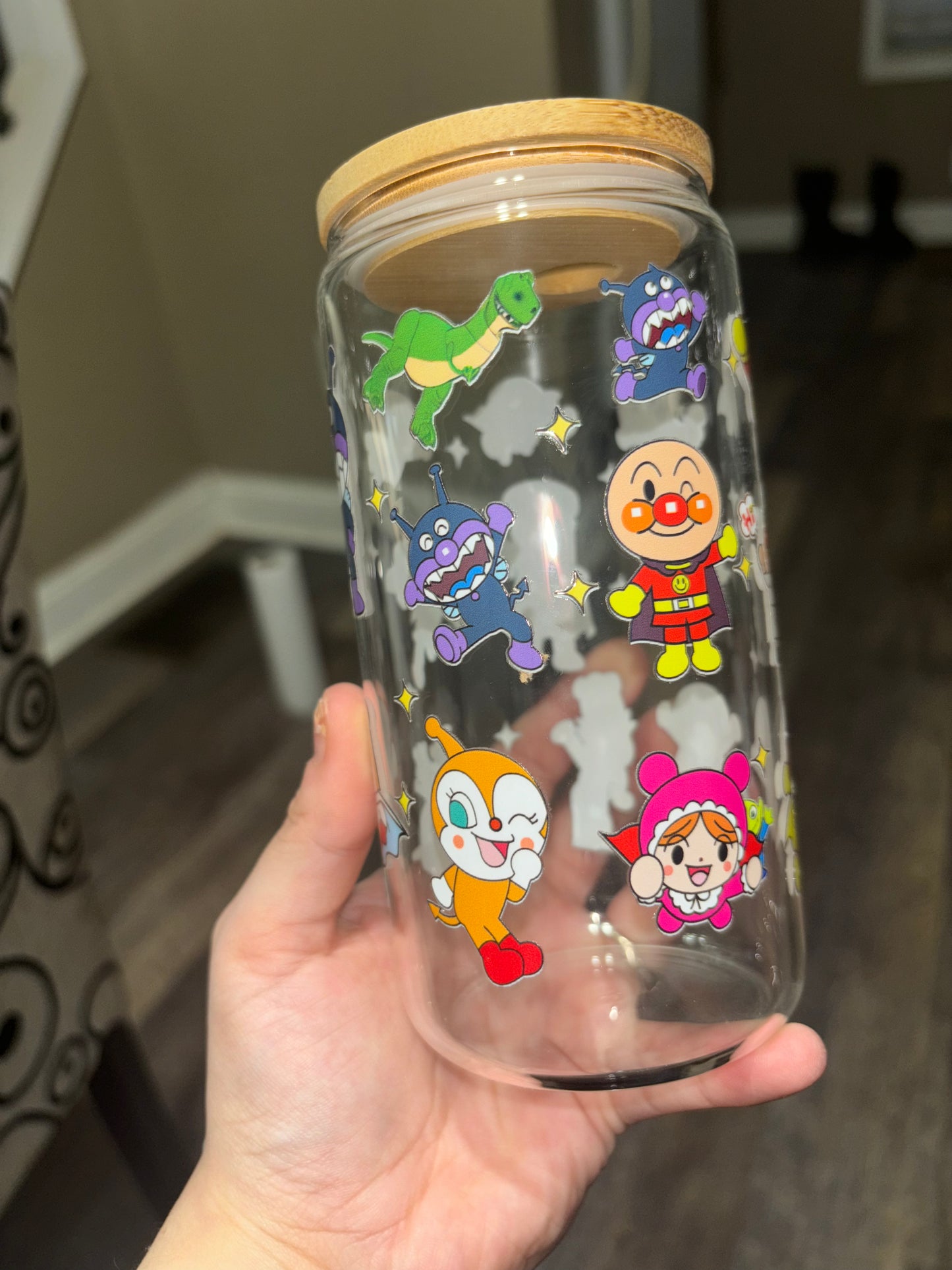 Random characters cup