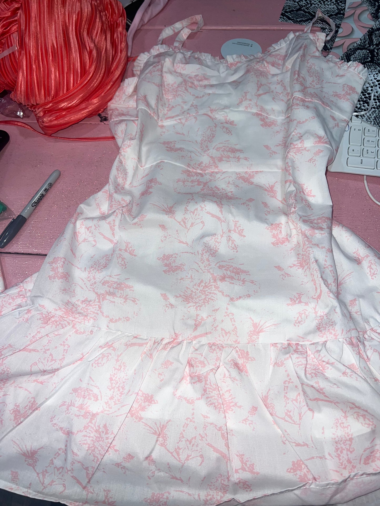 Pink and white floral dress (L)